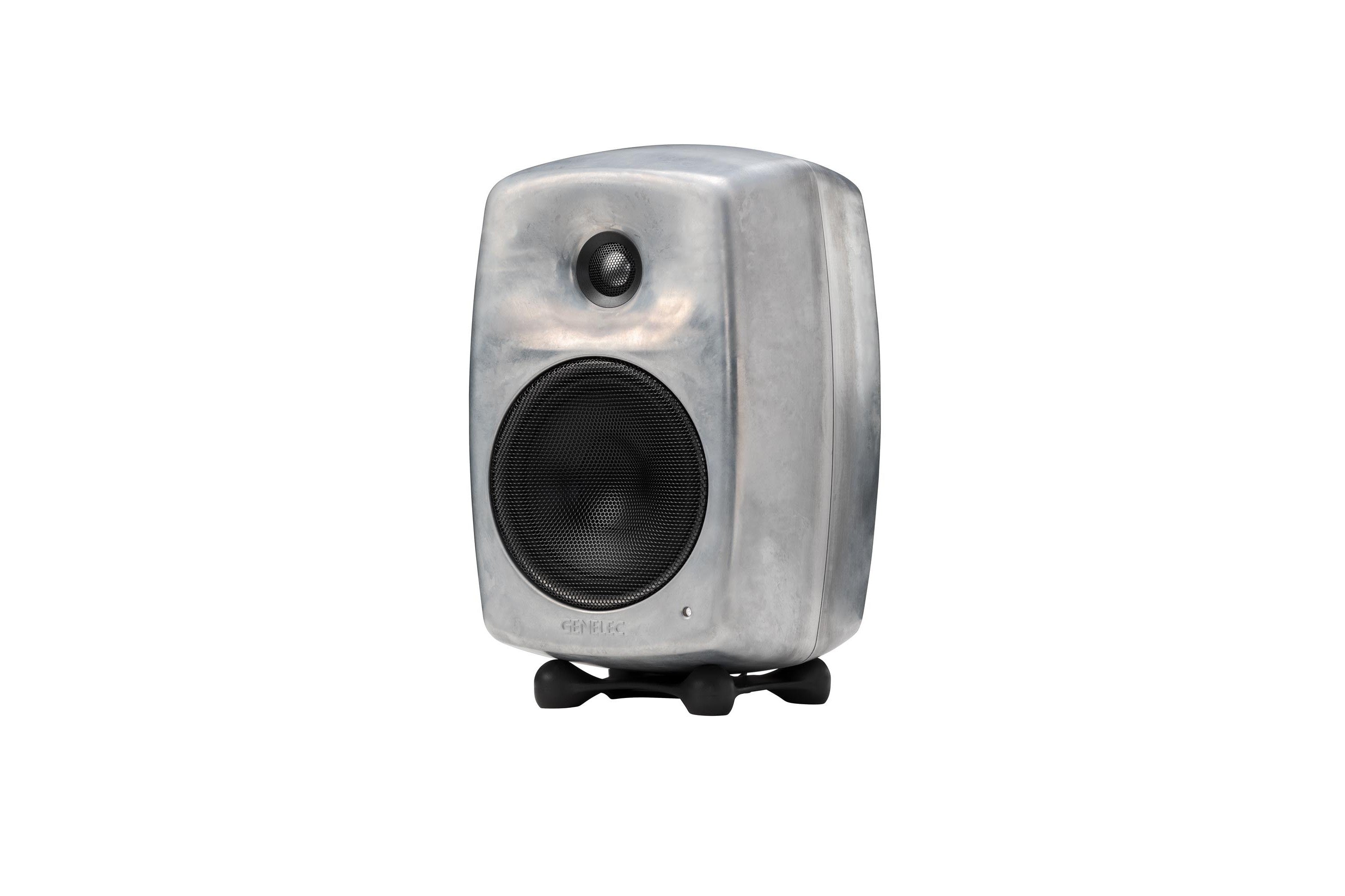 Genelec_8030CRw_7.jpeg