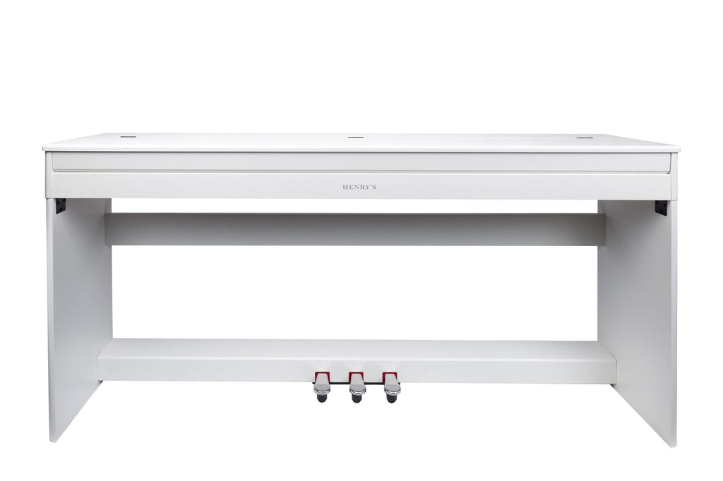 Henry_s_Jr_Initi_HDP051_White_2.jpeg
