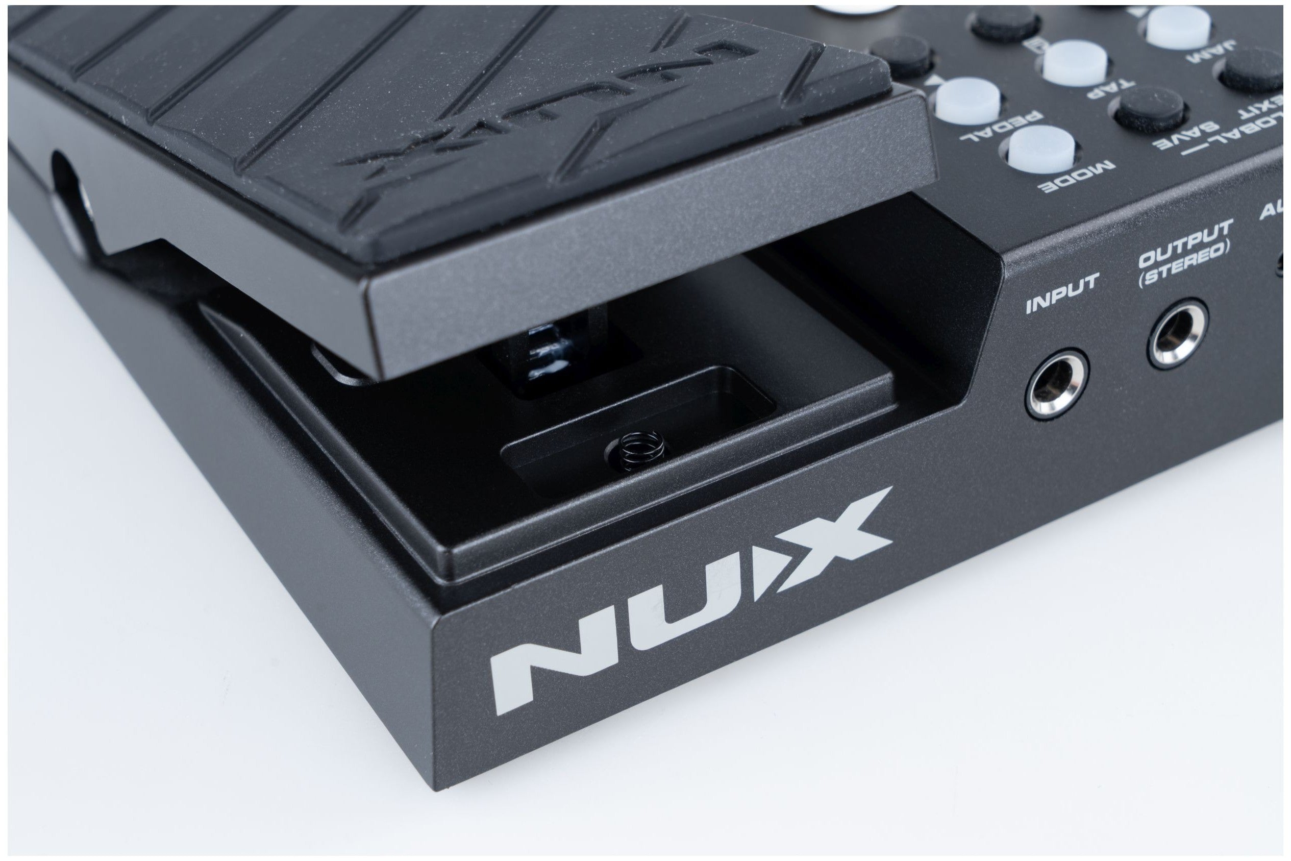 NUX_MG_300_MKII_Modeling_Guitar_Processor_9.jpeg