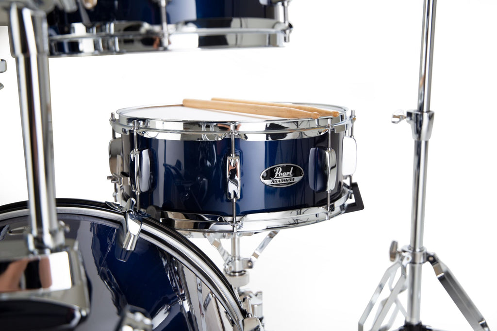 Pearl_RS505C_C743_Roadshow_Royal_Blue_Metallic_2.jpeg