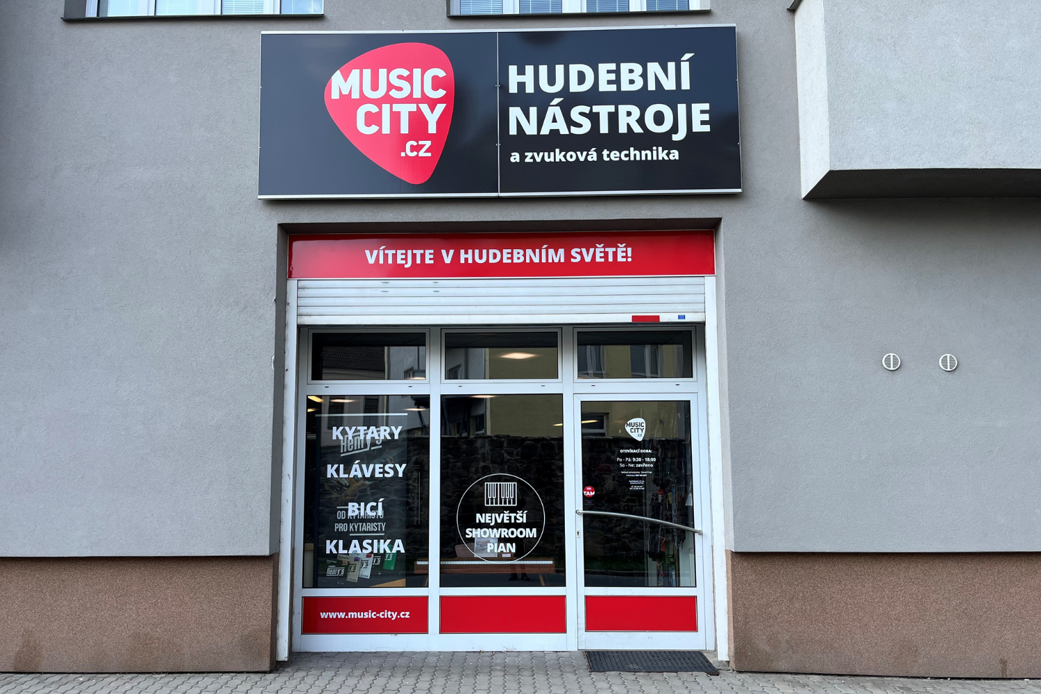Prodejna Music City Uherské Hradiště