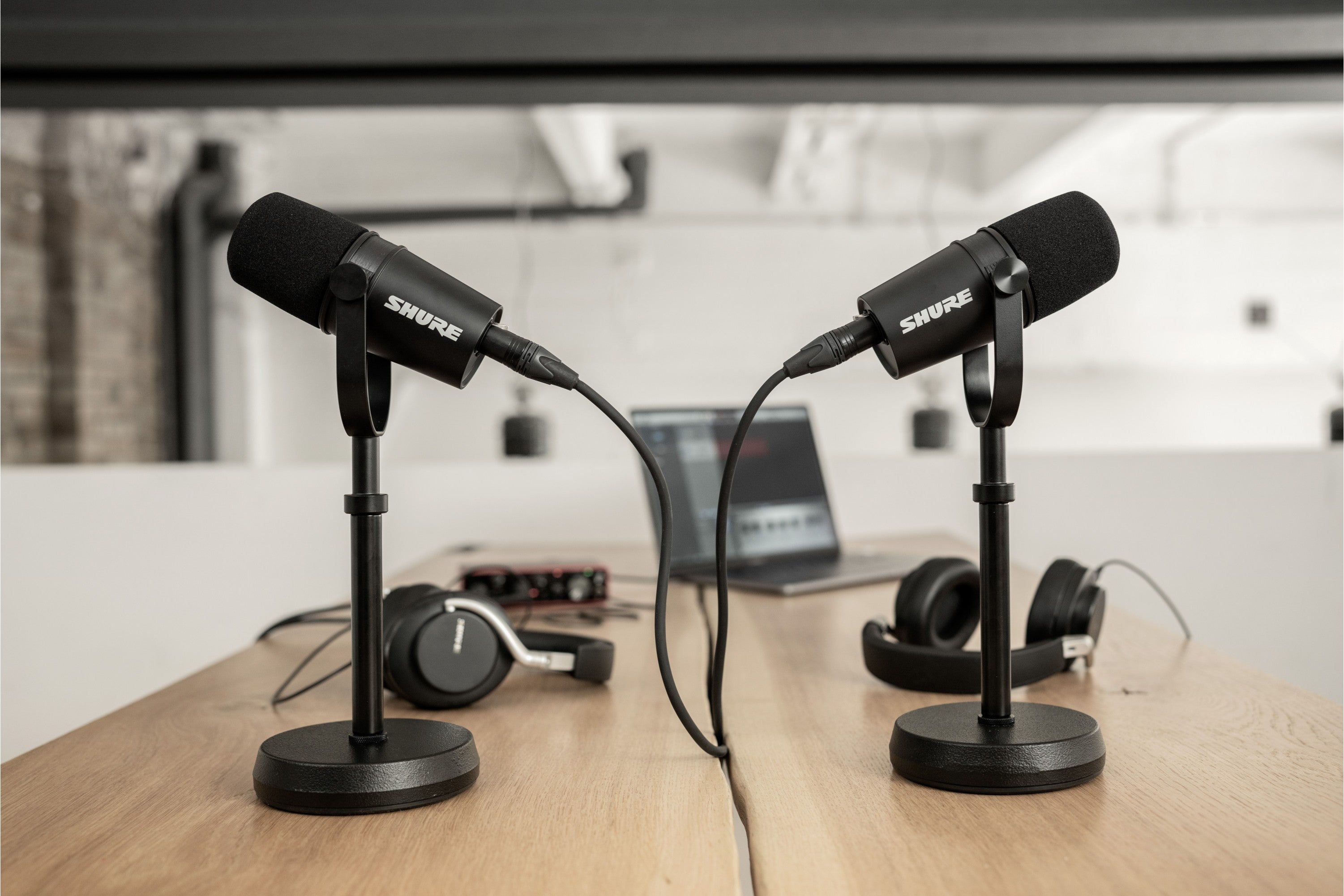 Shure_MV7X_9.jpeg
