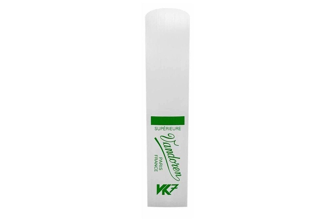 Vandoren_SVK72130_VK7_Jazz_30_Synthetic_Alto_Sax_Reed_3.jpeg