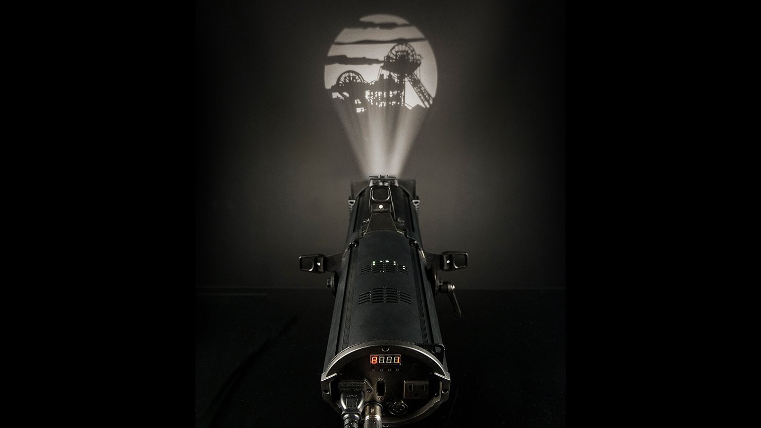 Galerijní obrázek č.6 Profile spoty CHAUVET DJ EVE-E 50Z