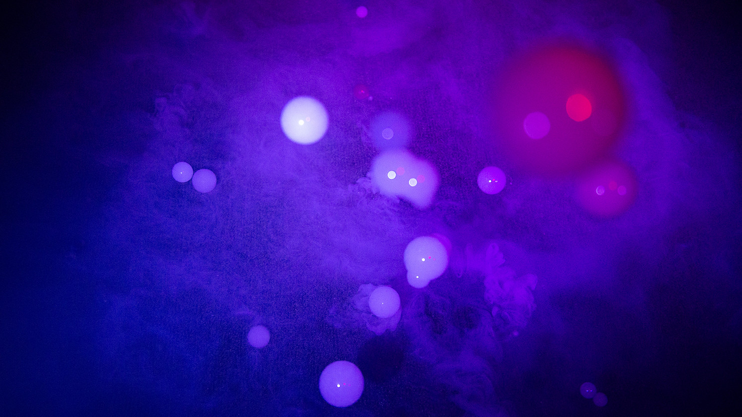 Galerijní obrázek č.3 Výrobníky mlhy a hazery CHAUVET DJ Hurricane Bubble Haze