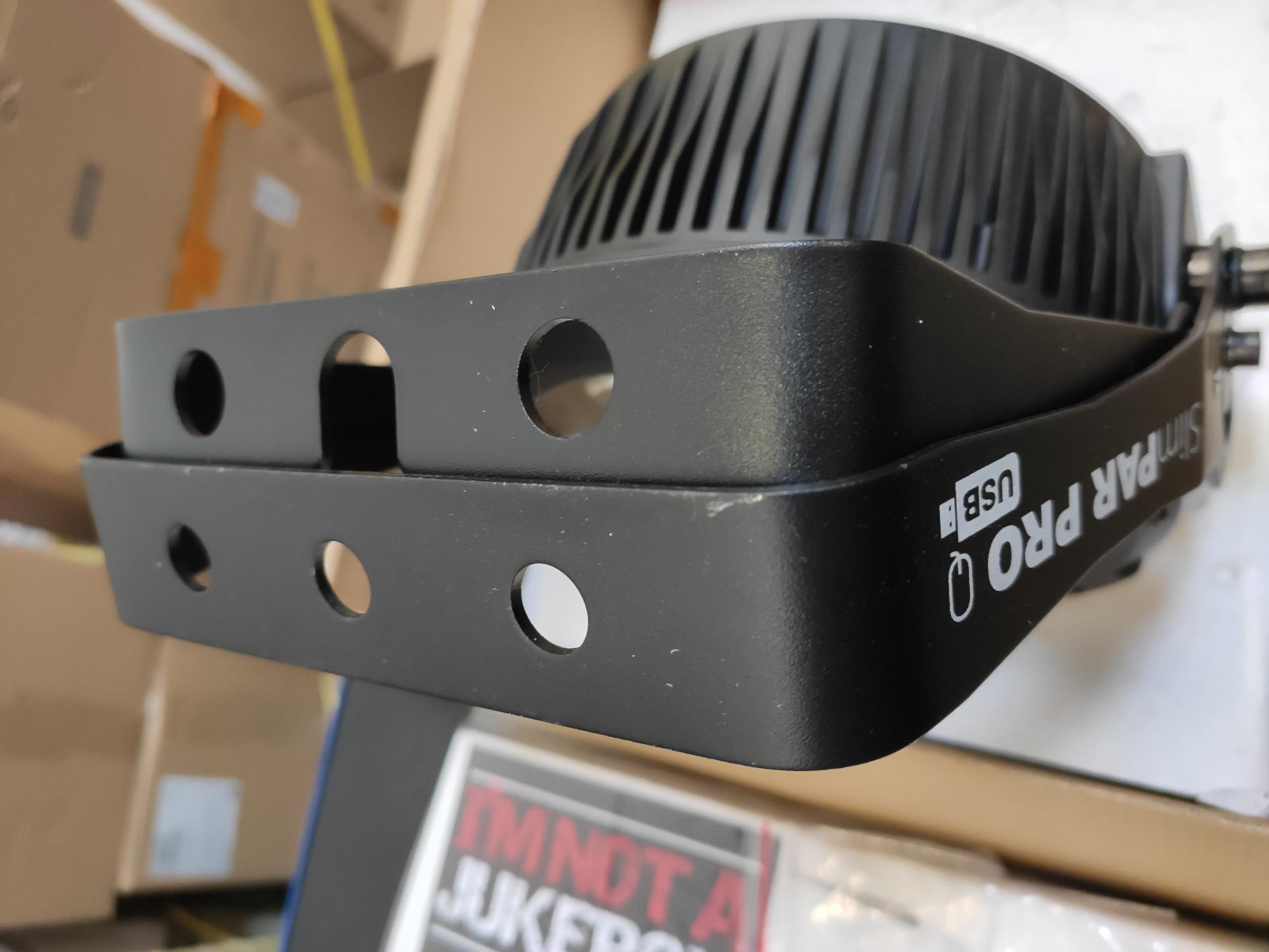Galerijní obrázek č.5 LED RGBA (RGB+Amber) CHAUVET DJ SlimPAR Pro Q USB A STOCK