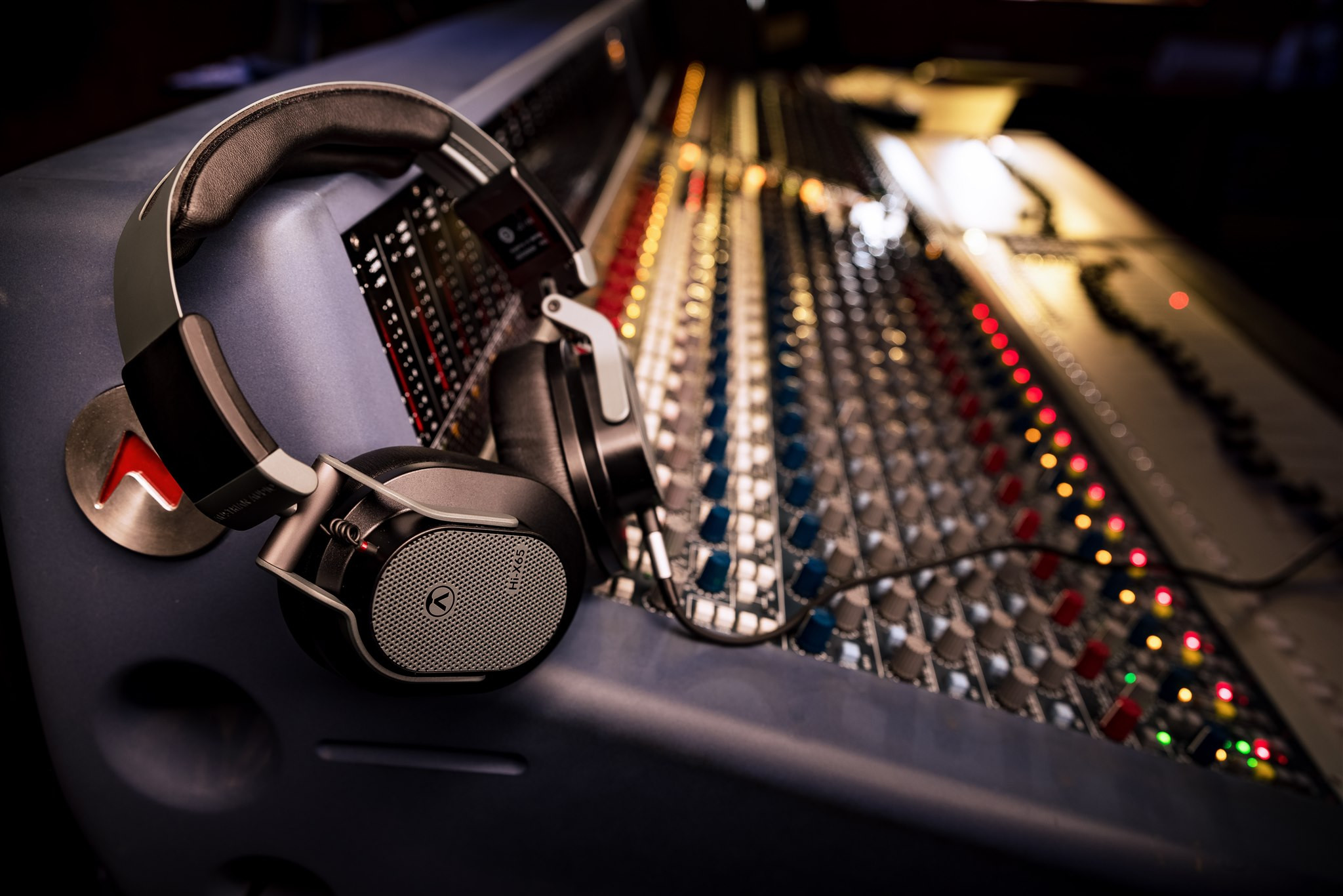 Galerijní obrázek č.15 Studio a nahrávání AUSTRIAN AUDIO Hi-X65