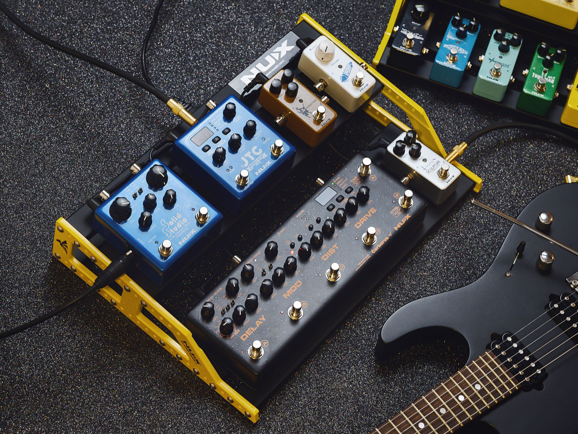 Galerijní obrázek č.9 Pedalboardy NUX NPB-M Bumblebee Pedalboard