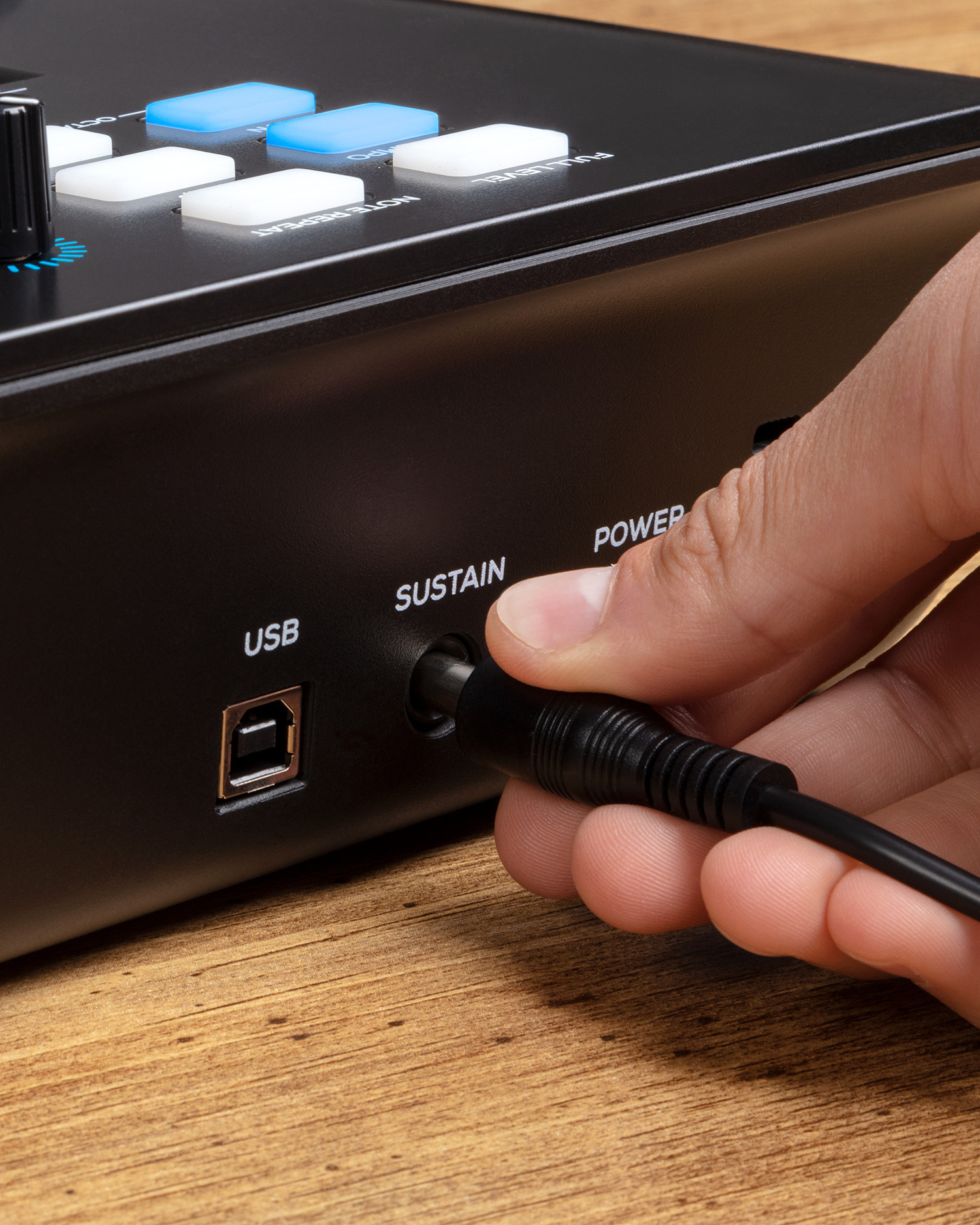 Galerijní obrázek č.13 MIDI keyboardy ALESIS V25 MKII