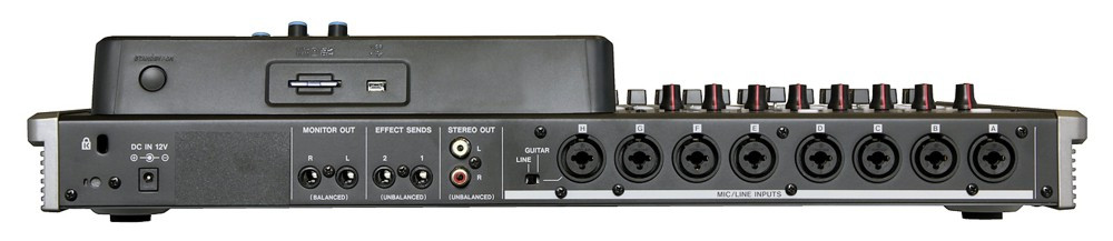 Galerijní obrázek č.1 Vícestopé rekordery (stolní/rackové) TASCAM DP-24SD