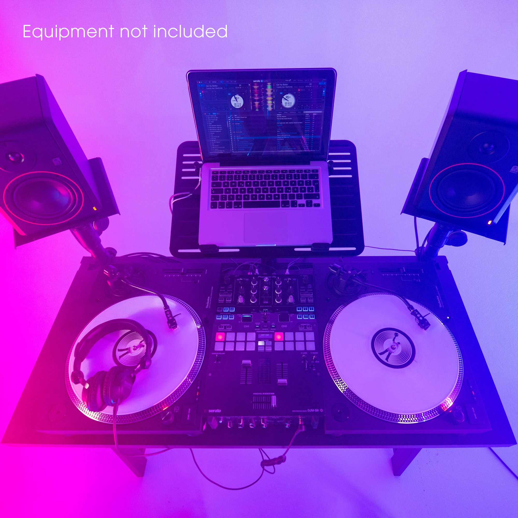 Galerijní obrázek č.17 Nábytek a dekorace pro DJ GRAVITY FDJT 01