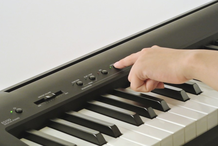 Galerijní obrázek č.2 Digitální piana KAWAI ES110 B