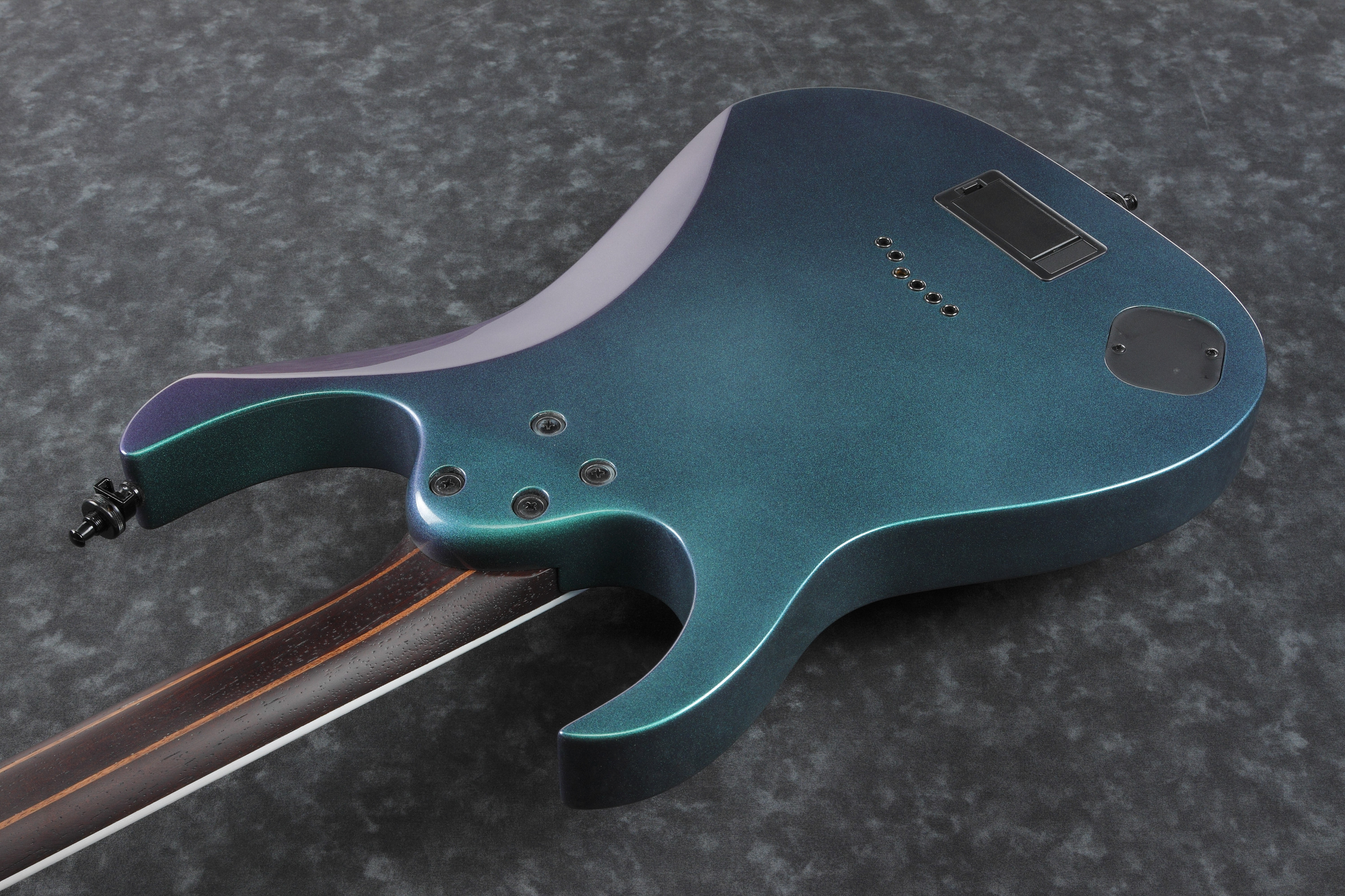 Galerijní obrázek č.4 Superstrat IBANEZ RG631ALF-BCM RG Axion Label - Blue Chameleon