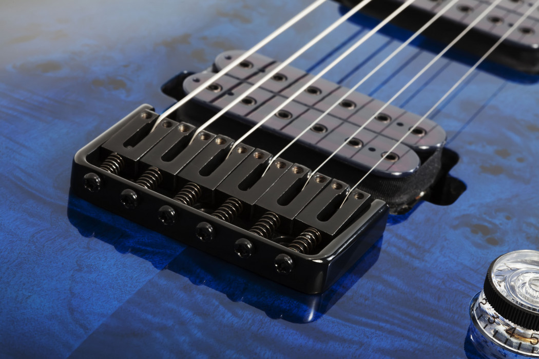 Hlavní obrázek Superstrat SCHECTER Omen Elite-6 - See-Thru Blue Burst