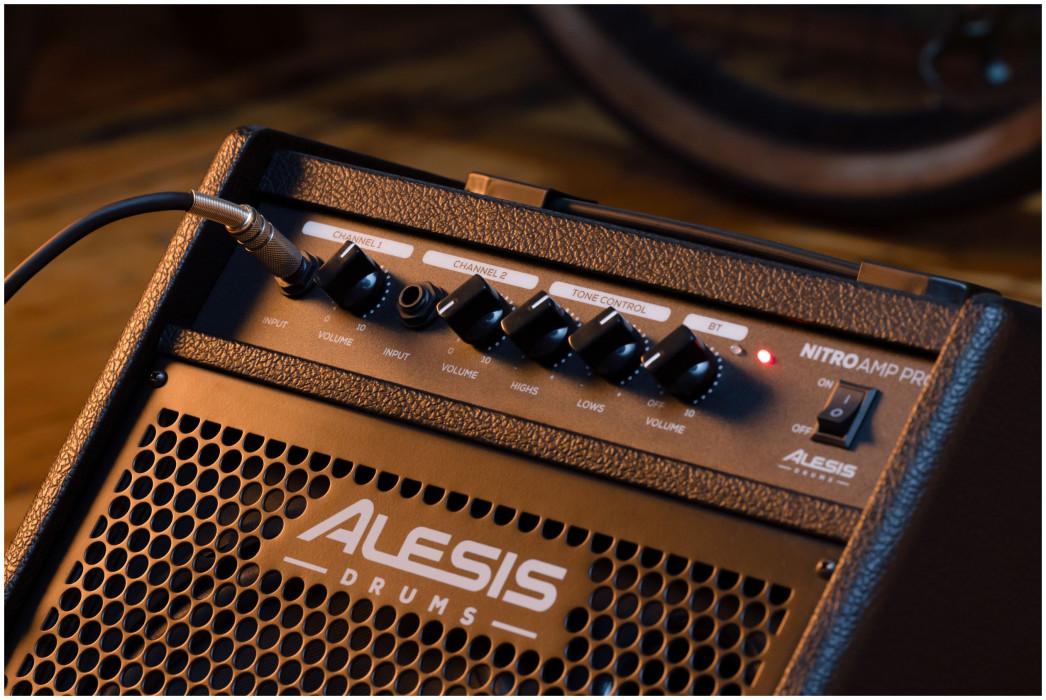 Hlavní obrázek Komba k elektronickým bicím ALESIS Nitro Amp Pro