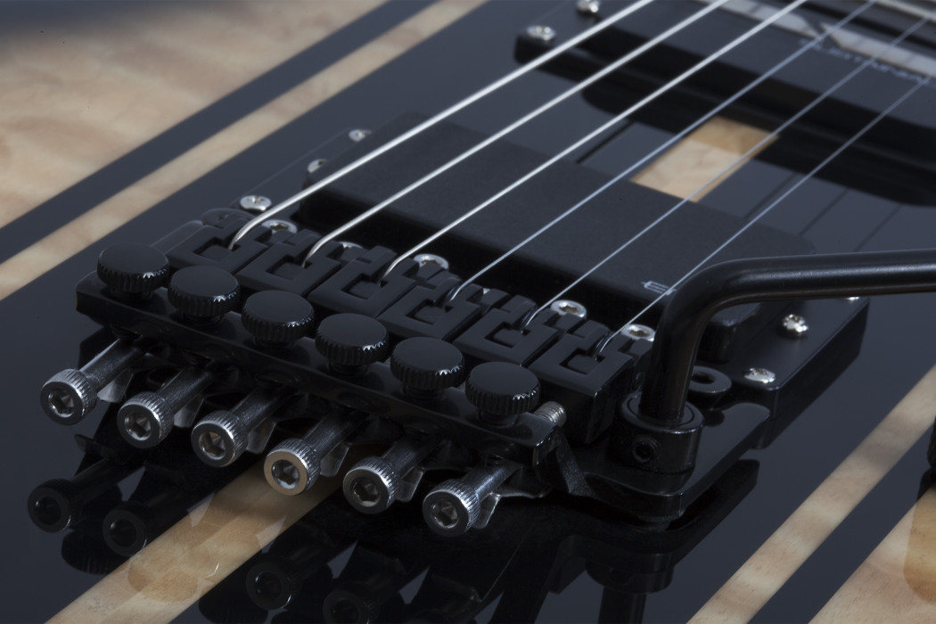 Hlavní obrázek Superstrat SCHECTER DJ Ashba - Natural Black Burst