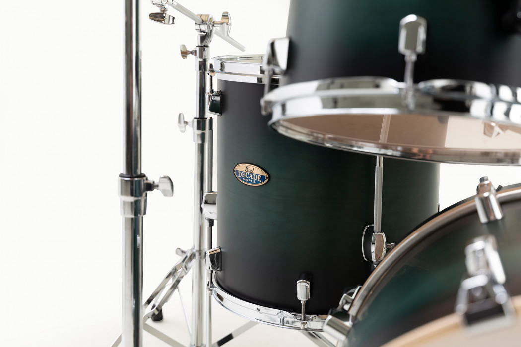 Hlavní obrázek 22“; 10“, 12“; 16“ PEARL DMP925S/C213 Decade Maple - Deep Forest Burst