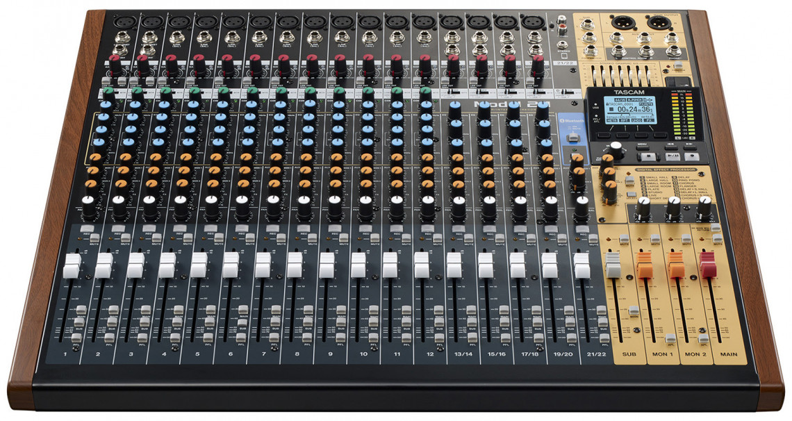 Hlavní obrázek Mixážní pulty s efektem TASCAM Model 24 B-Stock