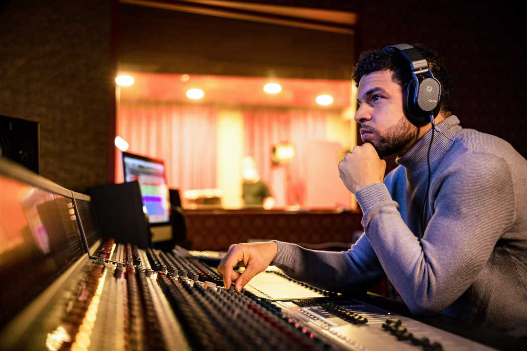 Hlavní obrázek Studio a nahrávání AUSTRIAN AUDIO Hi-X65