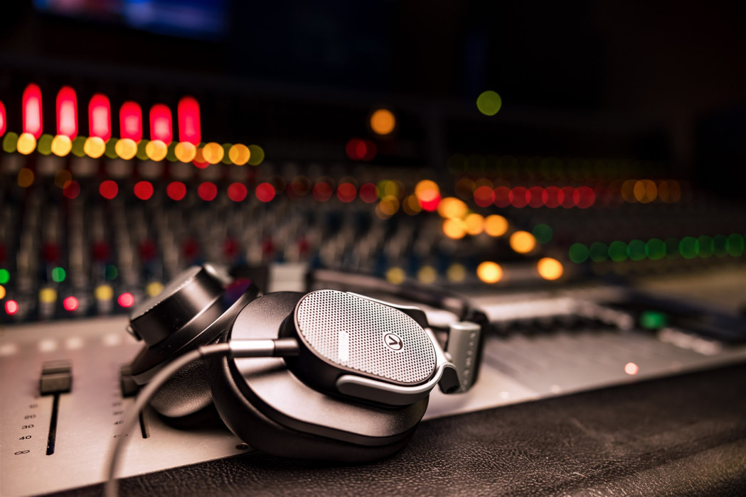 Hlavní obrázek Studio a nahrávání AUSTRIAN AUDIO Hi-X65