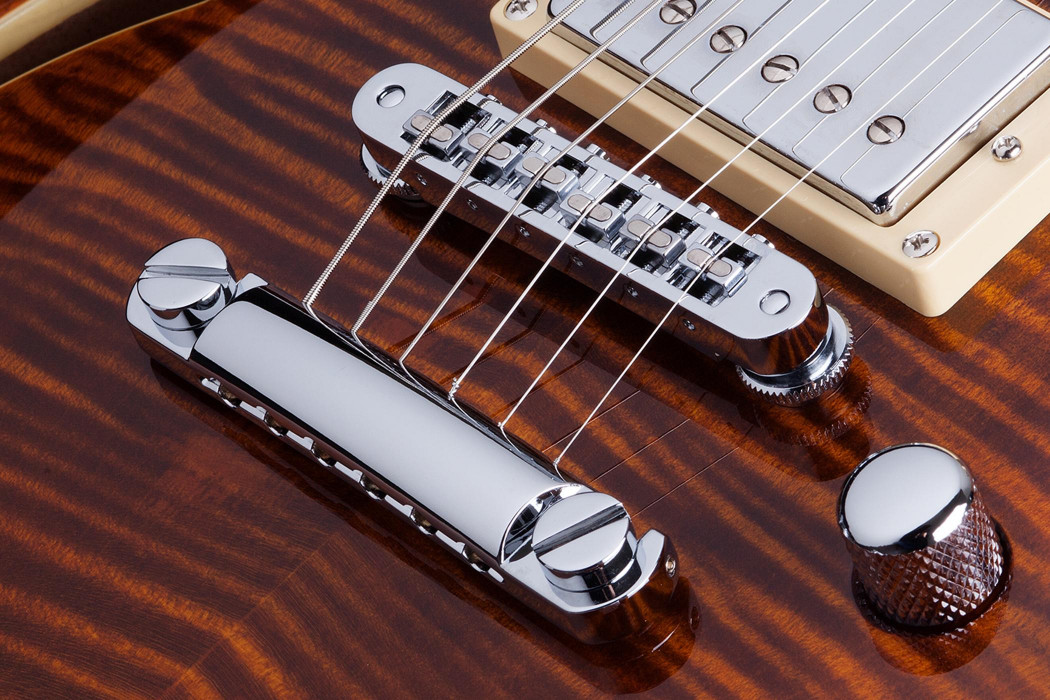 Hlavní obrázek Superstrat SCHECTER C-1 E/A Classic - Cat's Eye