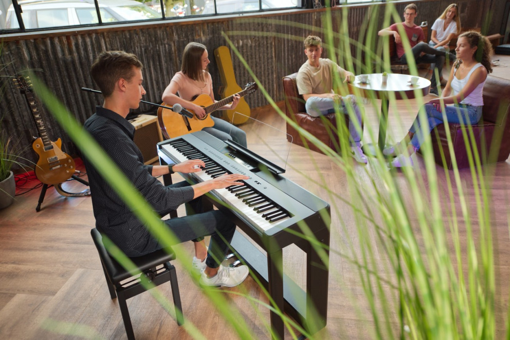 Hlavní obrázek Stage piana KAWAI ES 920 B