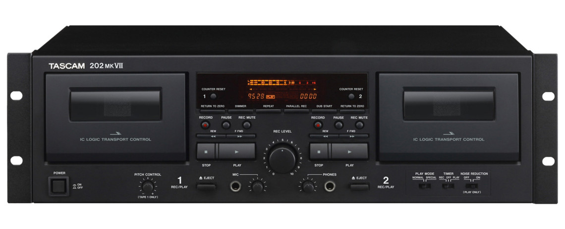 Hlavní obrázek Profesionální CD/DVD/USB/SD/MC přehrávače TASCAM 202MKVII