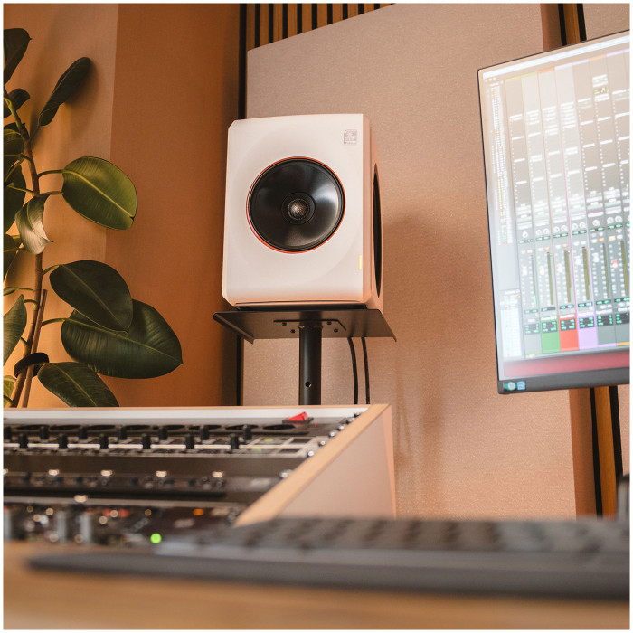 Hlavní obrázek Aktivní monitory s AES / SPDIF / USB digitálním vstupem PALMER ORBIT 11 W