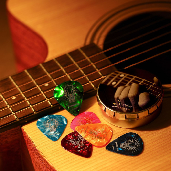 Hlavní obrázek Ostatní DONNER EC854 Celluloid Guitar Picks 16 Pack