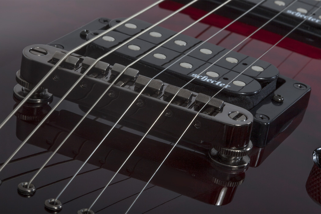 Hlavní obrázek Superstrat SCHECTER Omen Extreme-6 - Blood Burst