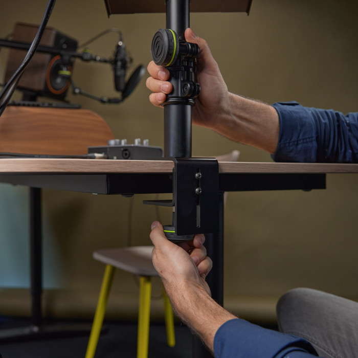 Hlavní obrázek Stojany a držáky pro studiové monitory GRAVITY SP 3102 TM