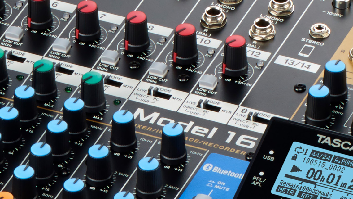 Hlavní obrázek Mixážní pulty s efektem TASCAM Model 16