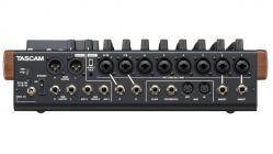 Galerijní obrázek č.4 Mixážní pulty s efektem TASCAM Model 12
