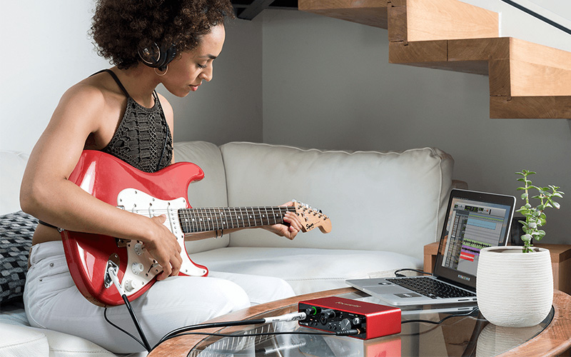 Použití FOCUSRITE SCARLETT 2I2 3RD GENERATION