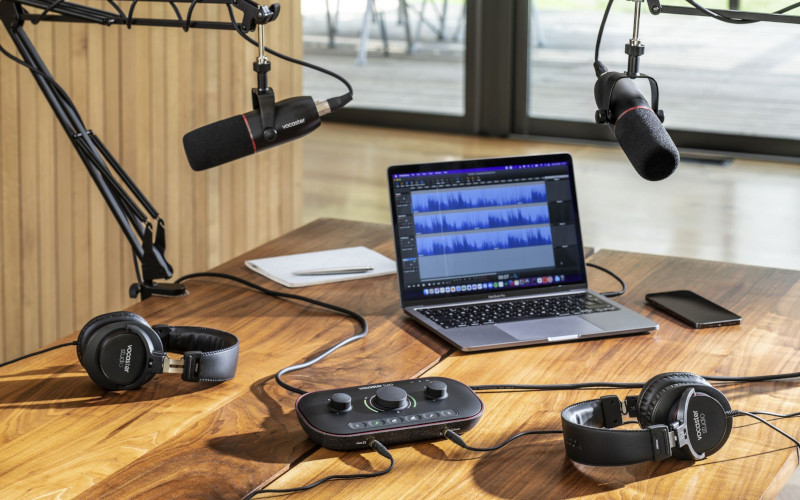 Podcastový set FOCUSRITE VOCASTER TWO STUDIO Nahrávání s FOCUSRITE VOCASTER TWO STUDIO