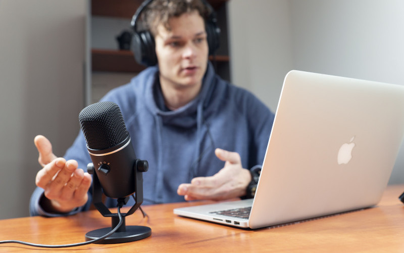 Mikrofon SOUNDEUS DESKTOP MIC 01 Podcasty s mikrofonem SOUNDEUS
