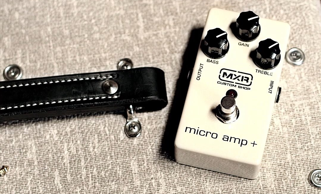Kytarový pedál micro amp Detail pedálu micro amp