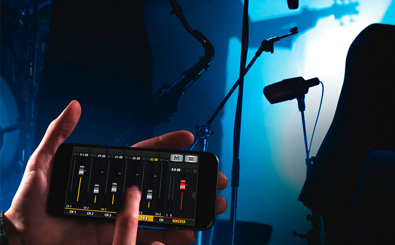 Digitální mixpult SOUNDCRAFT UI16 Ovládání digitálního mixpultu SOUNDCRAFT UI16 přes mobilní telefon